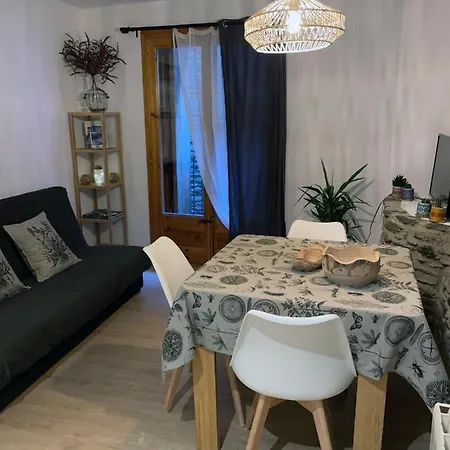 Apartaments Albinana Llavorsi Exterior photo