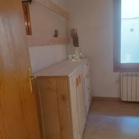 Apartaments Albinana Llavorsi Exterior photo