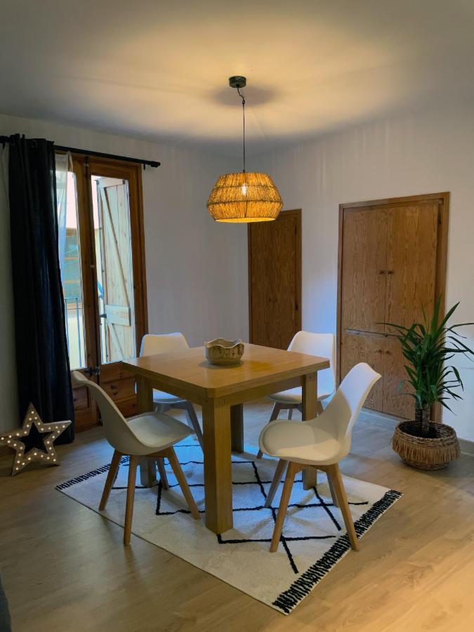 Albinana Apartment *